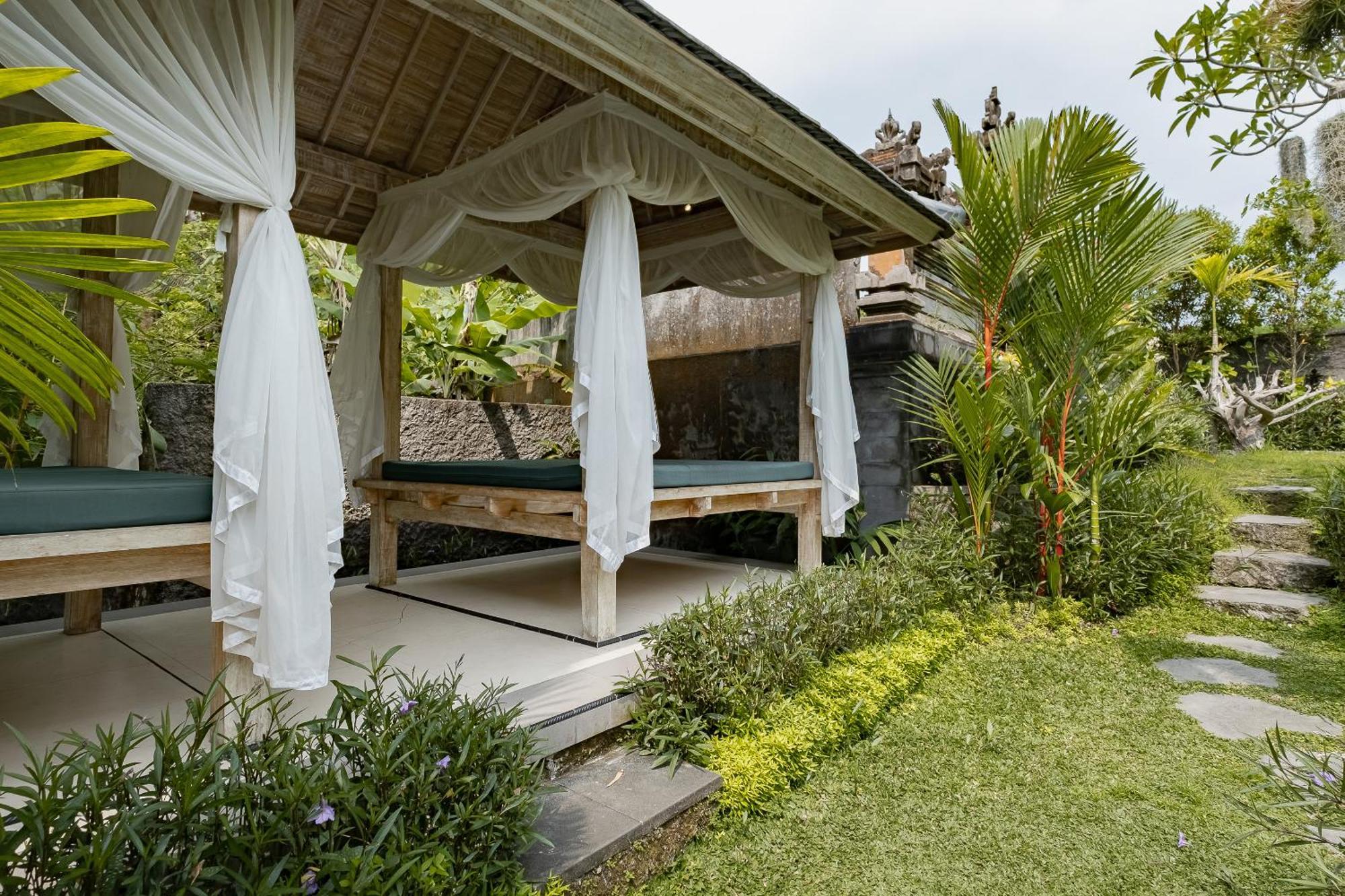 Gynandha Ubud Cottage מראה חיצוני תמונה